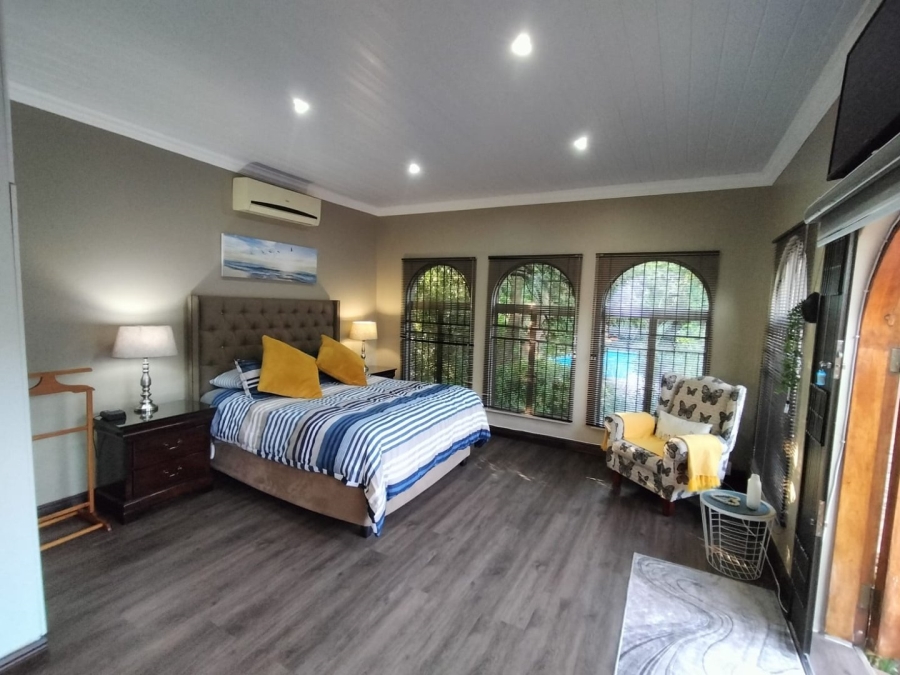 5 Bedroom Property for Sale in Waverley Free State